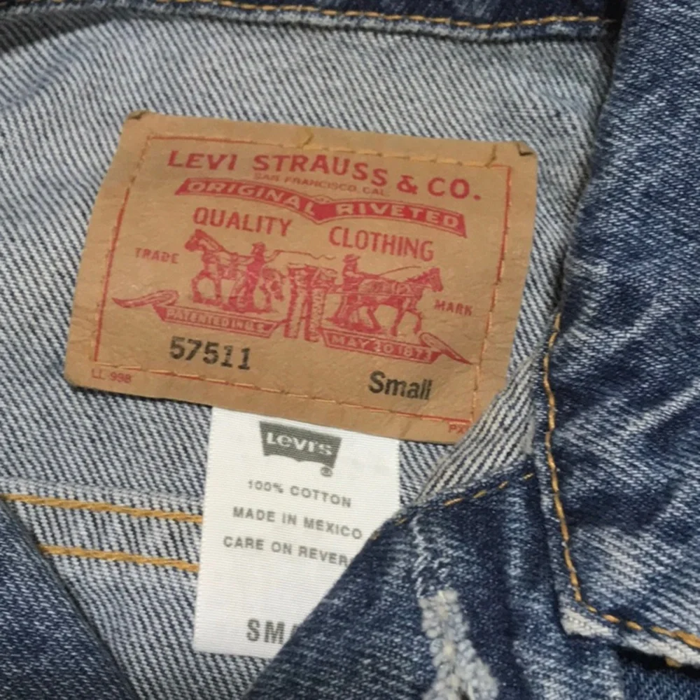 Vintage youth Levi denim jacket small - Picture 7 of 10